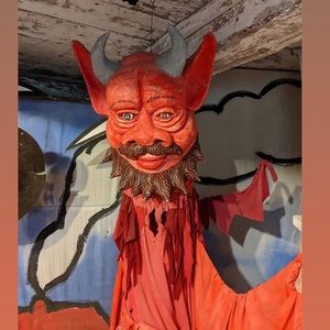 Meet your Posher, Mars